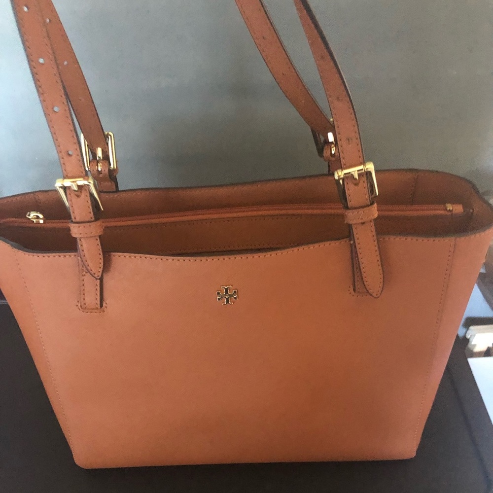 Tory Burch York bucket tote